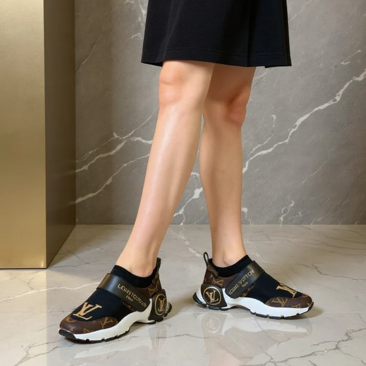 Sportlicher Louis-Vuitton-Schuh – Bild 6